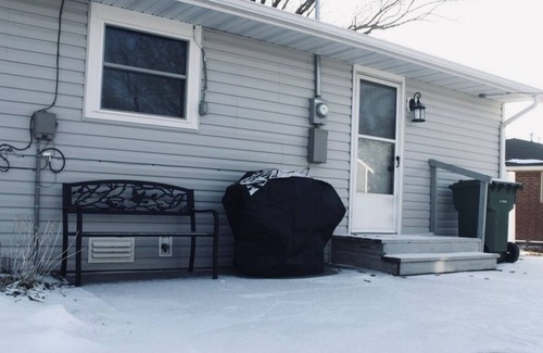 Colby House | Family-Friendly Colby Home-WIFI and Foosball