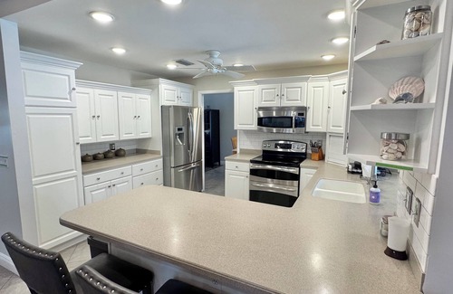 Westlake Village House | Family Friendly heated pool Home 2000sqft “NO parties”