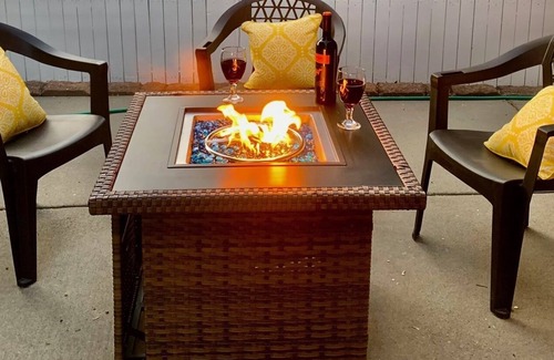 Rifle House | Family friendly home away from home; near Glenwood Caverns, hot springs & skiing