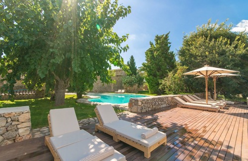 Buger Villa | Family friendly House with fenced pool, only 10km to beaches, Buger, Mallorca