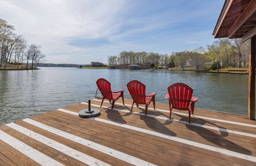 Moratuck Manor House | Family Friendly Lakefront Home
