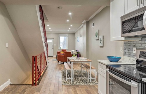 Dickinson Narrows House | Family-Friendly Philly Home w/ Yard!