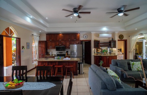 Bejuco House | Family-Friendly Pool Home Near Tropical Beach