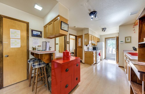 Ruidoso Cabin | Family-Friendly Ruidoso Cabin - Ski, Hike & Fish!