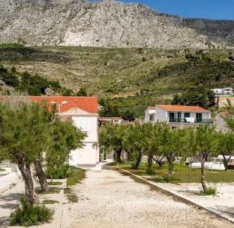 Duce Apartment | Family friendly seaside apartments Duce, Omis - 8668
