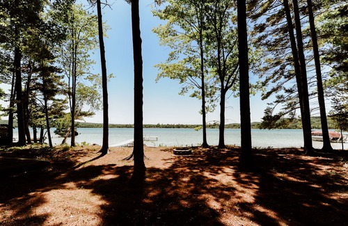 Cedar Cabin | Family friendly, Sleeping Bear National Park and Historic Fishtown nearby