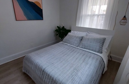 Ewing Apartment | Family Friendly Apt in a Quiet Neighborhood