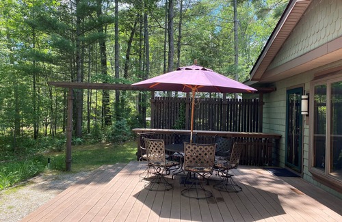 Lewiston House | Family Fun.Lake Home,Kayaks,SUP.Pontoon Paddle Boat,Free WiF & Direct TV