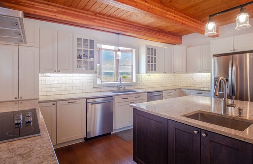 Como House | Family Gatherings, Mountain Views, Plenty of Room!