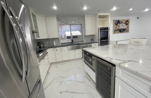 Hollywood Lakes House | Family Home, 5 min Beach 15 min Hardrock Casino 4 min Downtown hollywood