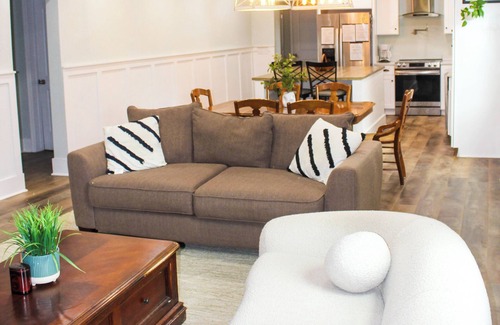 Columbus House | Family Home w/Firepit Near CSU - Pet Friendly- Minutes from Fort Benning