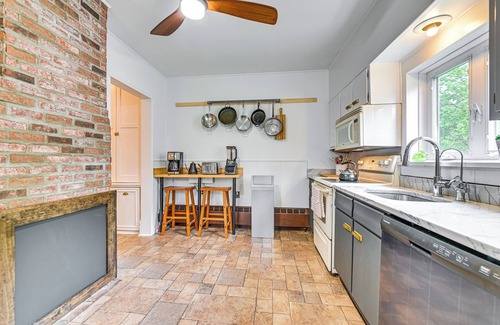 Middleburgh House | Family Home w/Yard & Fire Pit in Middleburgh!