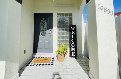 Richmond West House | Family home with pool and game room