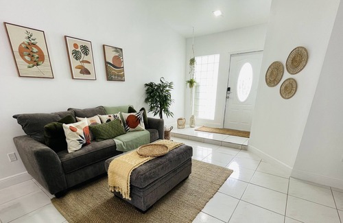 Richmond West House | Family home with pool and game room