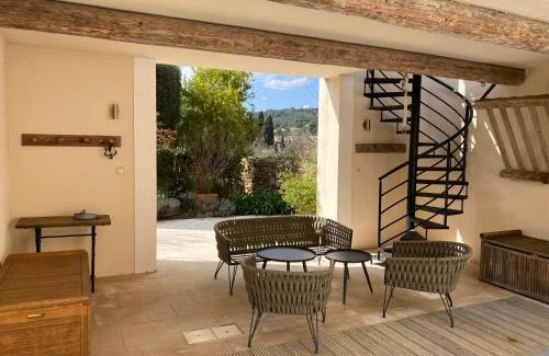 Cruzy House | Family Home With Pool In Cruzy