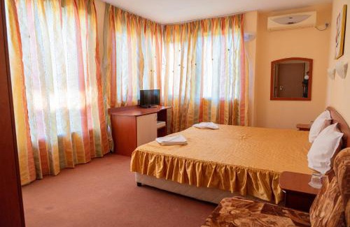 Tsarevo Hotel | Family Hotel Mimosa