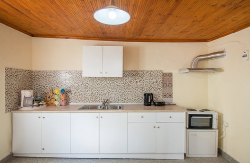Agios Ioannis Cottage | Family house- 5 minutes away from amazing water park Aqualand