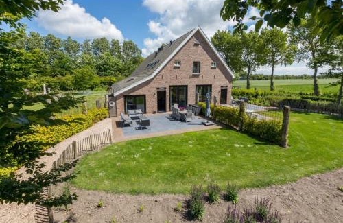 Municipality of Veere House | Family House near Vrouwenpolder Beach, cleaning included