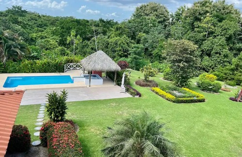 Aguadulce House | Family House with Poolnn