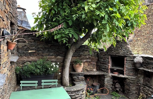 Campillo de Ranas Cottage | Family houser at the heart of Sierra Negra Natural Park