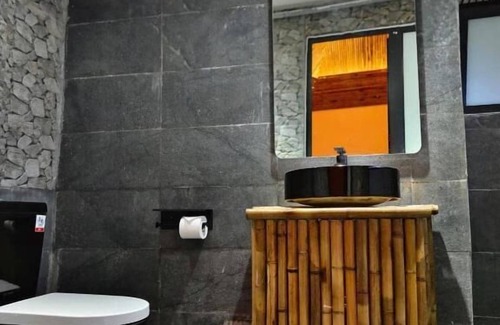 Vang Vieng Hotel | Family Land Camping Resort