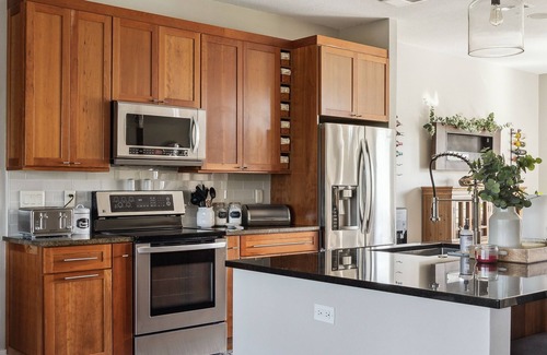 Port Orange House | Family Paradise With Private Heated Pool 5 Bedroom Home by RedAwning
