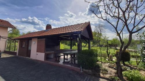 Slunj House | Family Puškarić