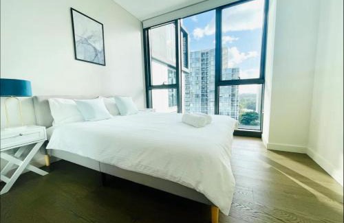 Macquarie Park Apartment | Family Residence 3 Bedrooms, Pool, Gym, Parking