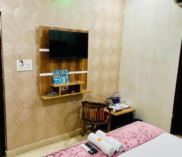 Haridwar Hotel | Family stays - Hotel RAJ