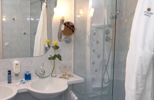 Bad Kleinkirchheim House | Family suite Oskar up to 3 days half board - Family & Sporthotel Kärntnerhof