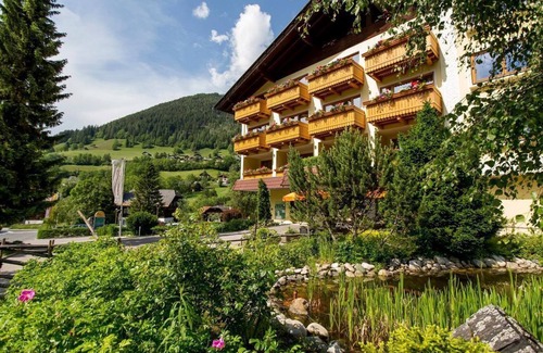 Bad Kleinkirchheim House | Family suite Oskar up to 3 days half board - Family & Sporthotel Kärntnerhof
