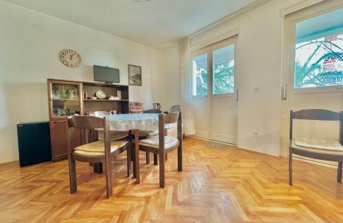 Velji Vinogradi Apartment | Family two bedroom apartment Slavija