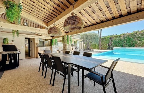 Auribeau-sur-Siagne Villa | Family Villa with swimming pool tennis spa