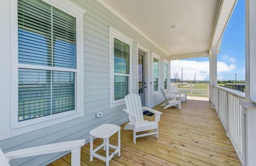 Galveston House | Family Villa Walk to Beach