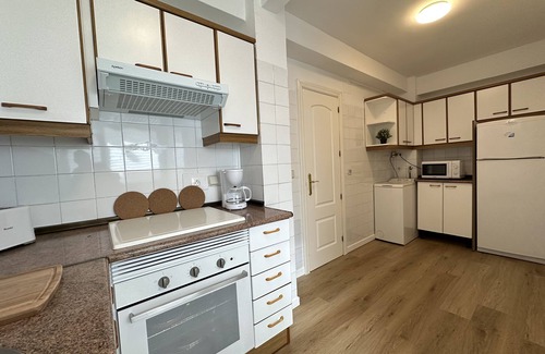 Villaverde Condo | ¡fantástico Apartamento de 3 Dormitorios a tan Solo 15 Minutos en Metro de Sol!
