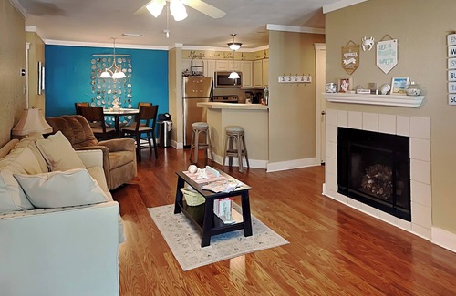 Port Aransas Condo | Fantasea Cove | Ocean Views, Pool Access