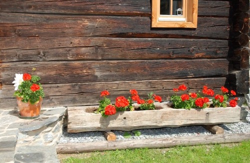 Sankt Michael im Lungau Cabin | Fantastic, newly renovated country cottage with sauna at 1600 m. accessible by car