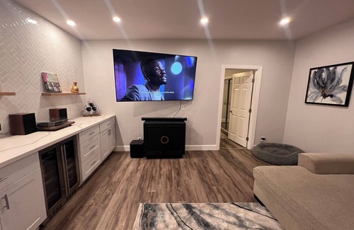 Palm Desert House | Fantastic 2-bedroom mid-century house with pool and game room in Palm Desert