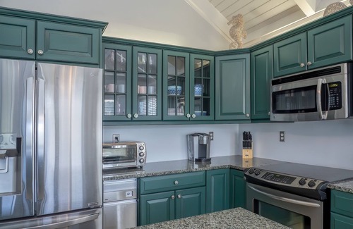 Sealoft Villas House | Fantastic 3BR/2BA Sealoft Villa! Close to Beach! Pet Friendly! Neighborhood Pool! Amenity Cards!