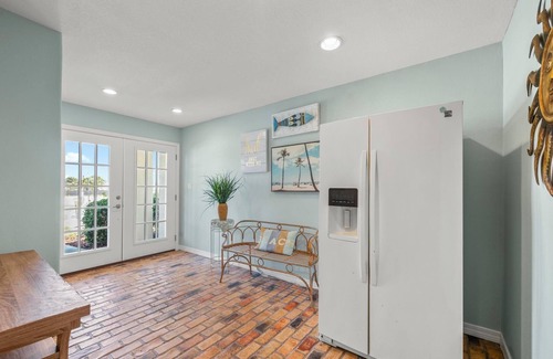 Villa Segunda House | Fantastic 7 bedroom, 4 bath Gulf Front Home w/over 4,500 square ft of space!