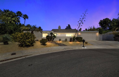 Sunrise Vista Chino House | Fantastic House With Mountain Views, Private Yard, Pebble-Tech Pool. Location