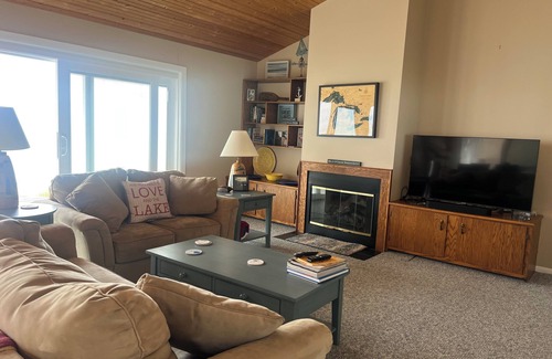 Montague House | Fantastic Lake Michigan beachfront property in Montague Michigan.