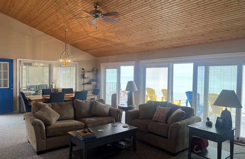 Montague House | Fantastic Lake Michigan beachfront property in Montague Michigan.