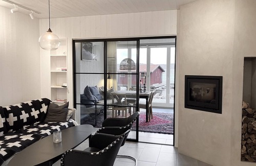 Osterbymo House | Fantastic location next to Lake Sommen