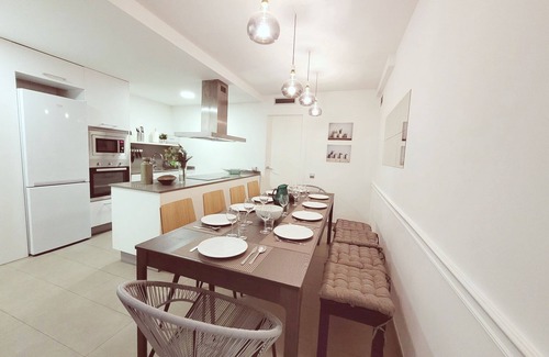 El Poble-sec Apartment | FANTASTIC LOFT STYLE DUPLEX IN BARCELONA - New at Vrbo