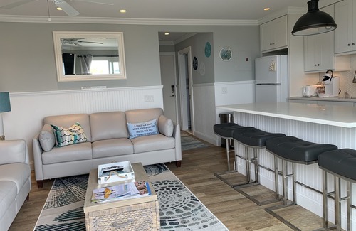 Montauk Apartment | Fantastic Ocean View! Very Short Walk to Beach!