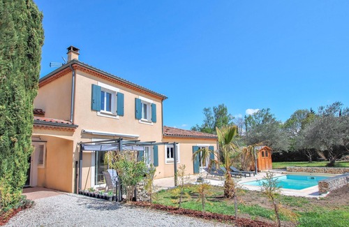 Espeluche House | Fantastic villa with pretty private swimming pool and terrace.