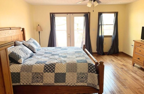 Yawkey Apartment | Farmhouse Apartment near Ivy Branch Trails