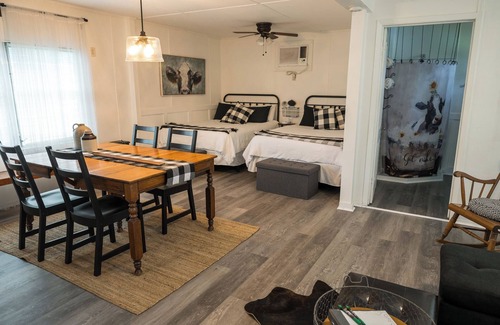 Round Top Other | Farmhouse bed and bath with pool and hot tub