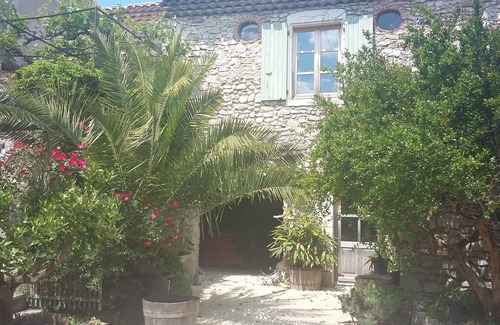 La Batie-Rolland House | Farmhouse Drôme provençale